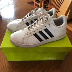Adidas Size 8 Sneakers